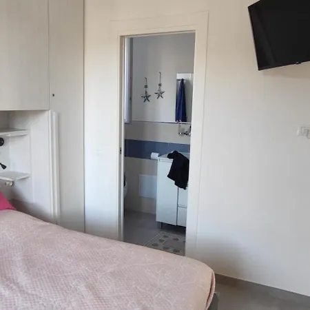 Lejlighed Nuovissimo Con Terrazza E Parcheggio Privato