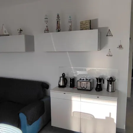 Lejlighed Nuovissimo Con Terrazza E Parcheggio Privato